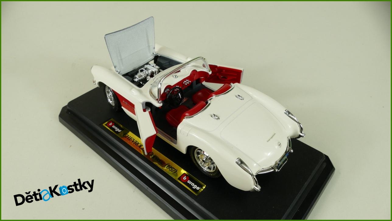 Model Auta Bburago 1:24 - Chevrolet Corvette (1957) s Krabicí - Viz Popis