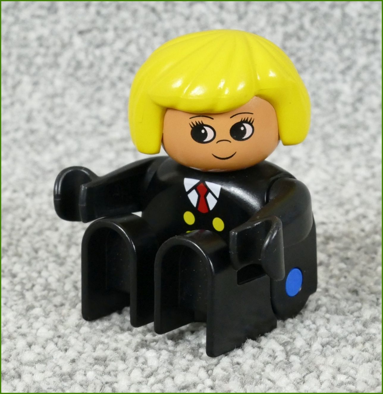 Lego® Duplo® Figurka Maminka V Černém