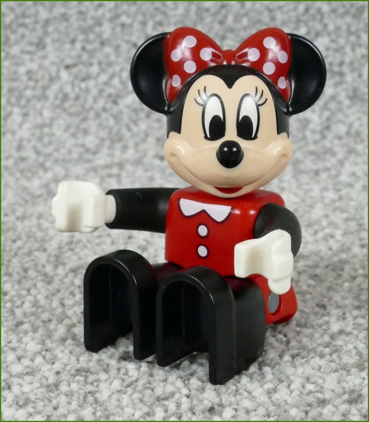 Lego® Duplo® Figurka Minnie V Červeném s Mašličkou