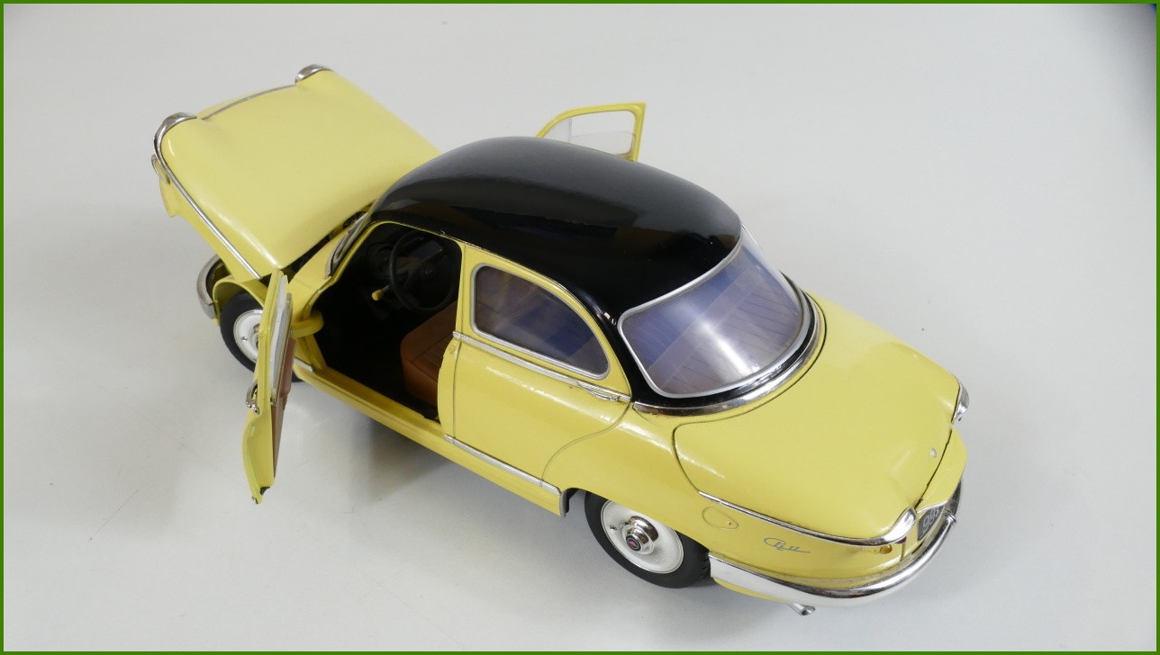 Model Solido 1:18 - Panhard PL17