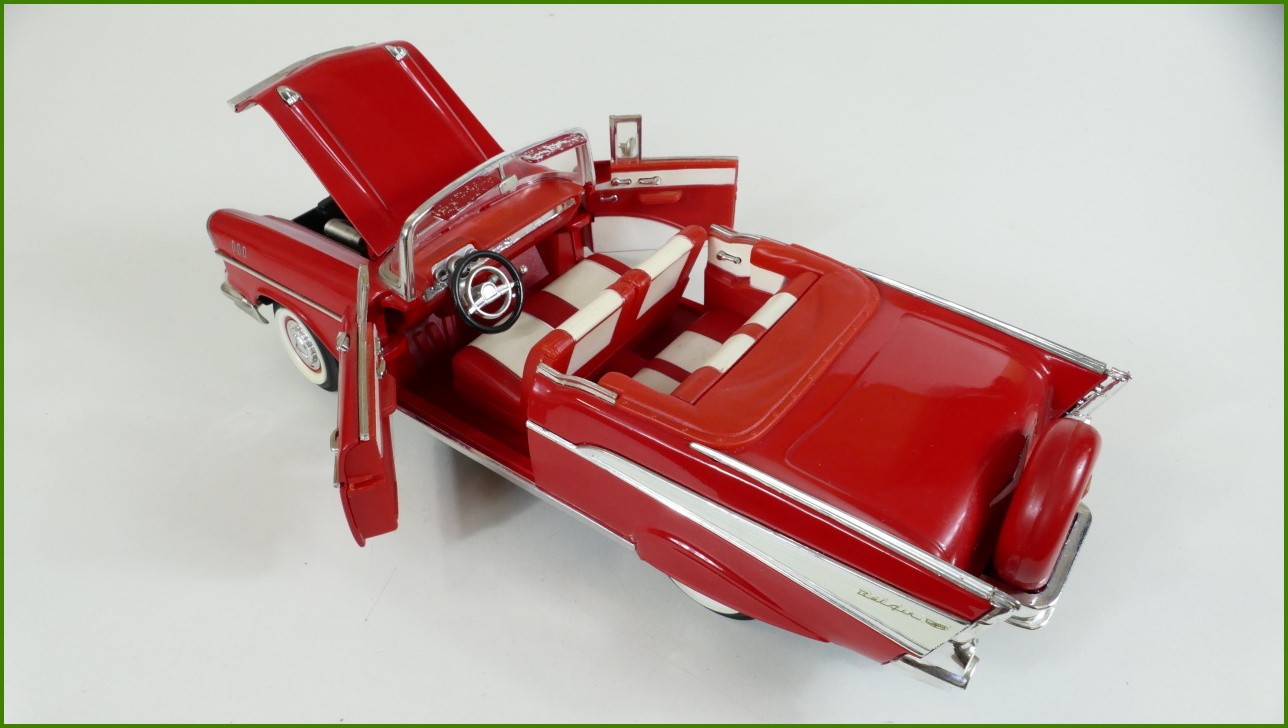 Model Road Legends 1:18 - ´57 Chevrolet Belair