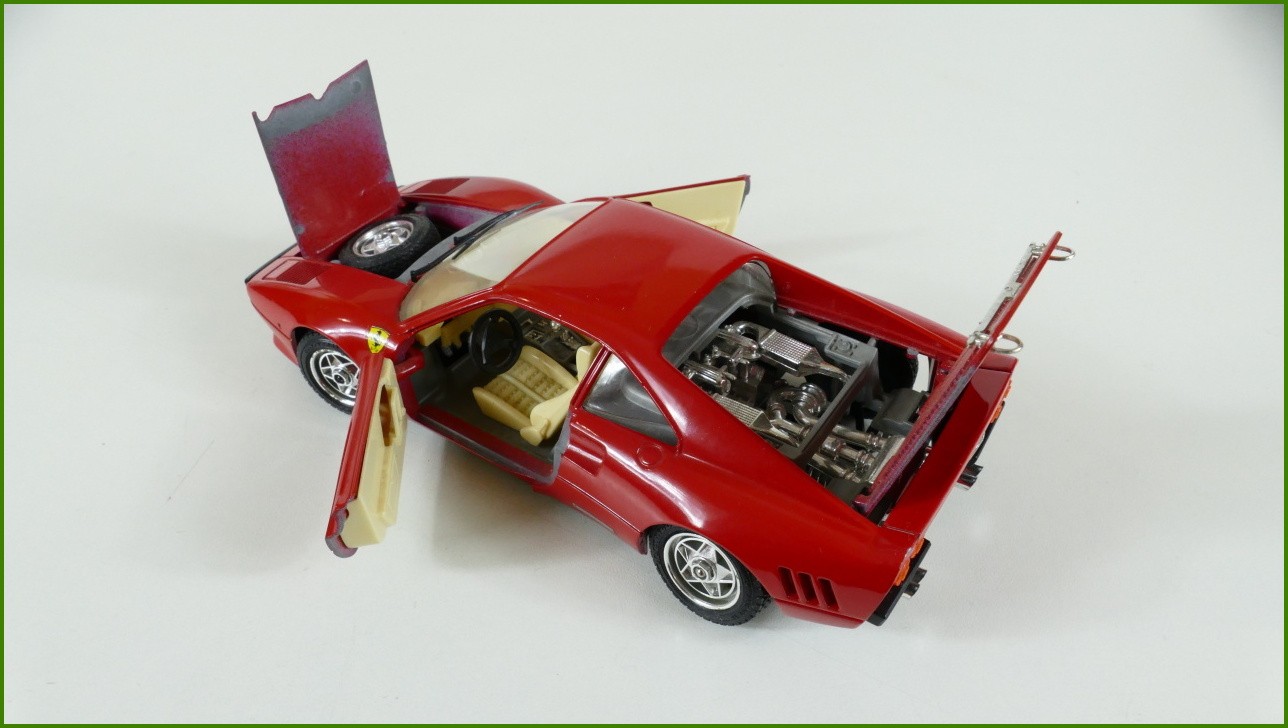 Model Auta Bburago 1:24 - Ferrari GTO (1984)