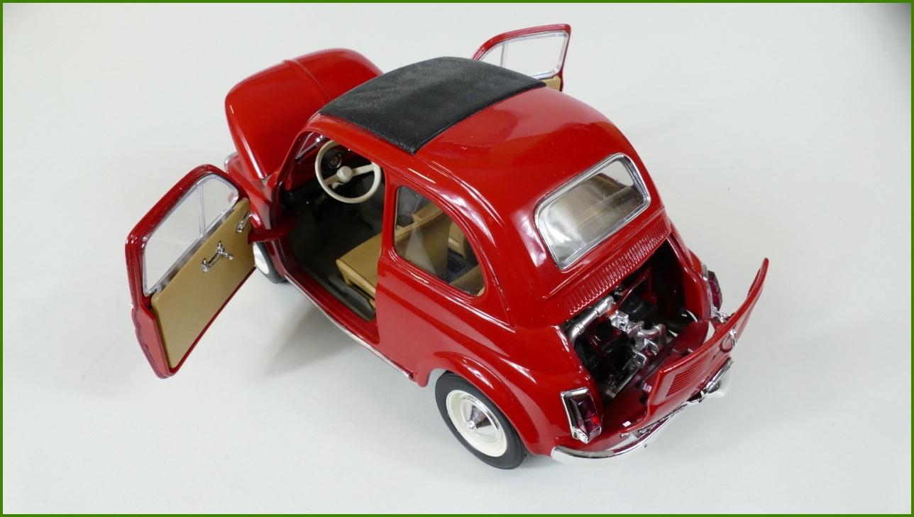 Kovový Model Bburago 1:18 - Fiat 500