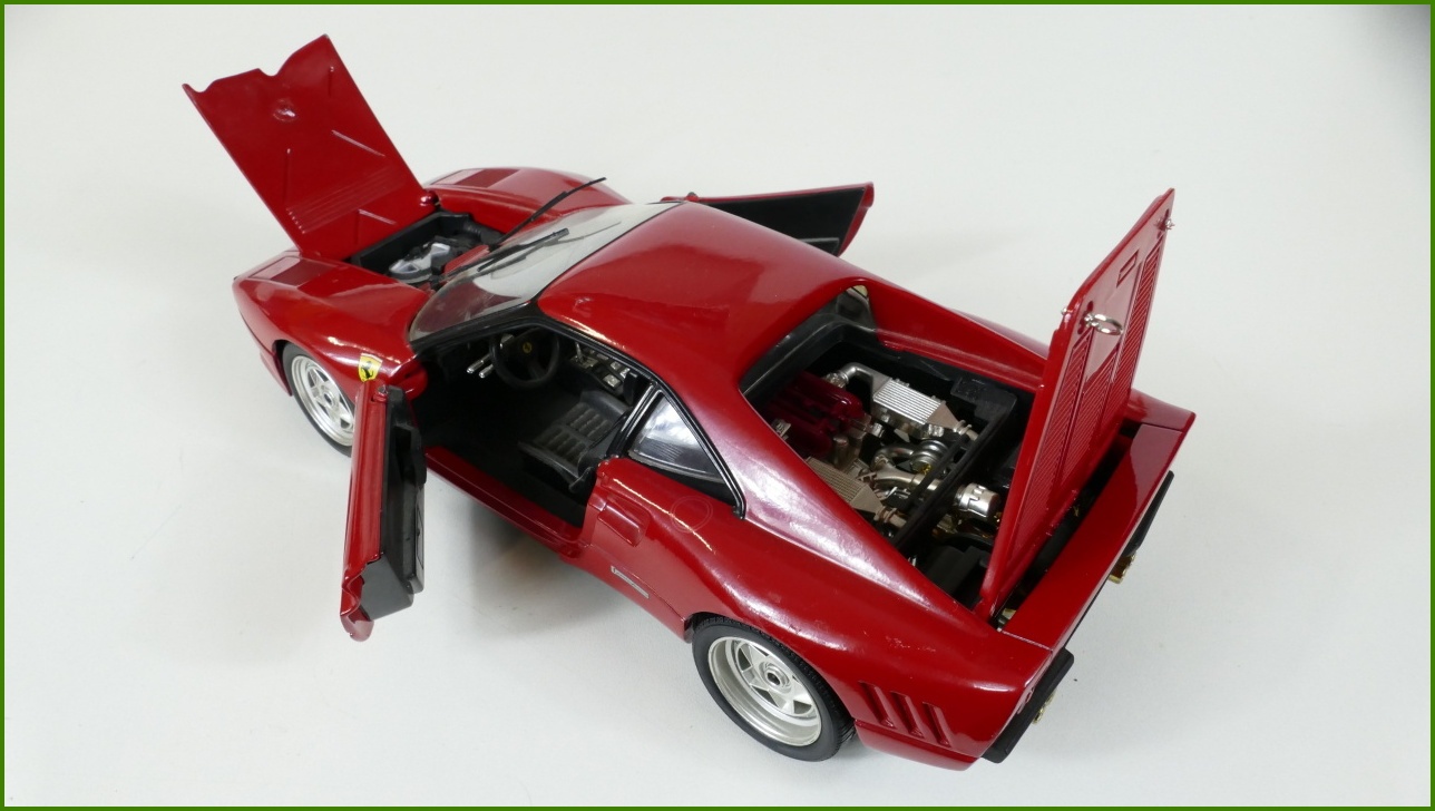 Model Hot Wheels 1:18 - Ferrari 288 GTO - Viz Popis