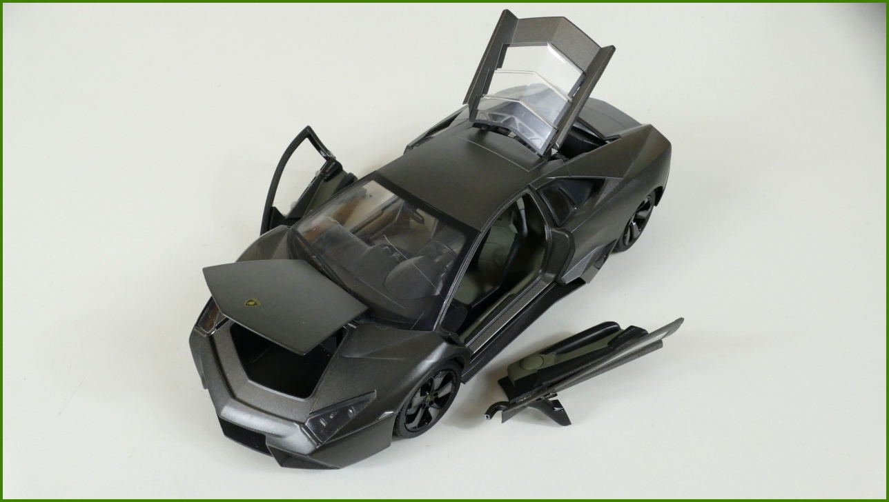 Model Auta Mondo Motors 1:18 - Lamborghini Reventón - Viz Popis