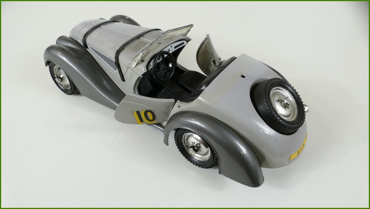 Model Auta Polistil 1:16 - BMW 328 - Viz Popis
