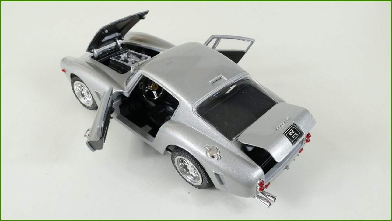 Model Auta Jouef Evolution 1:18 - Ferrari 250 GT Berlinette 61 - Viz Popis