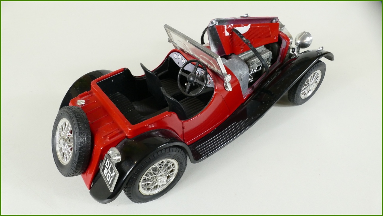 Kovový Model Bburago 1:18 - Jaguar SS 100 (1937) - Viz Popis