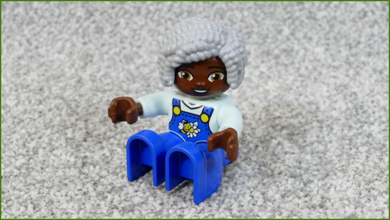 Lego® Duplo® Figurka Maminka se Šedými Vlasy - Nová