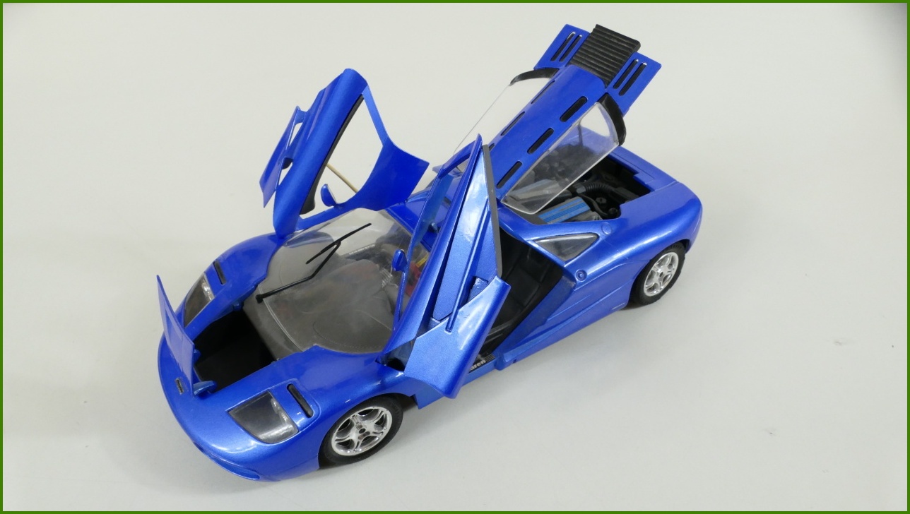 Model Auta Guiloy McLaren F1 - Viz Popis