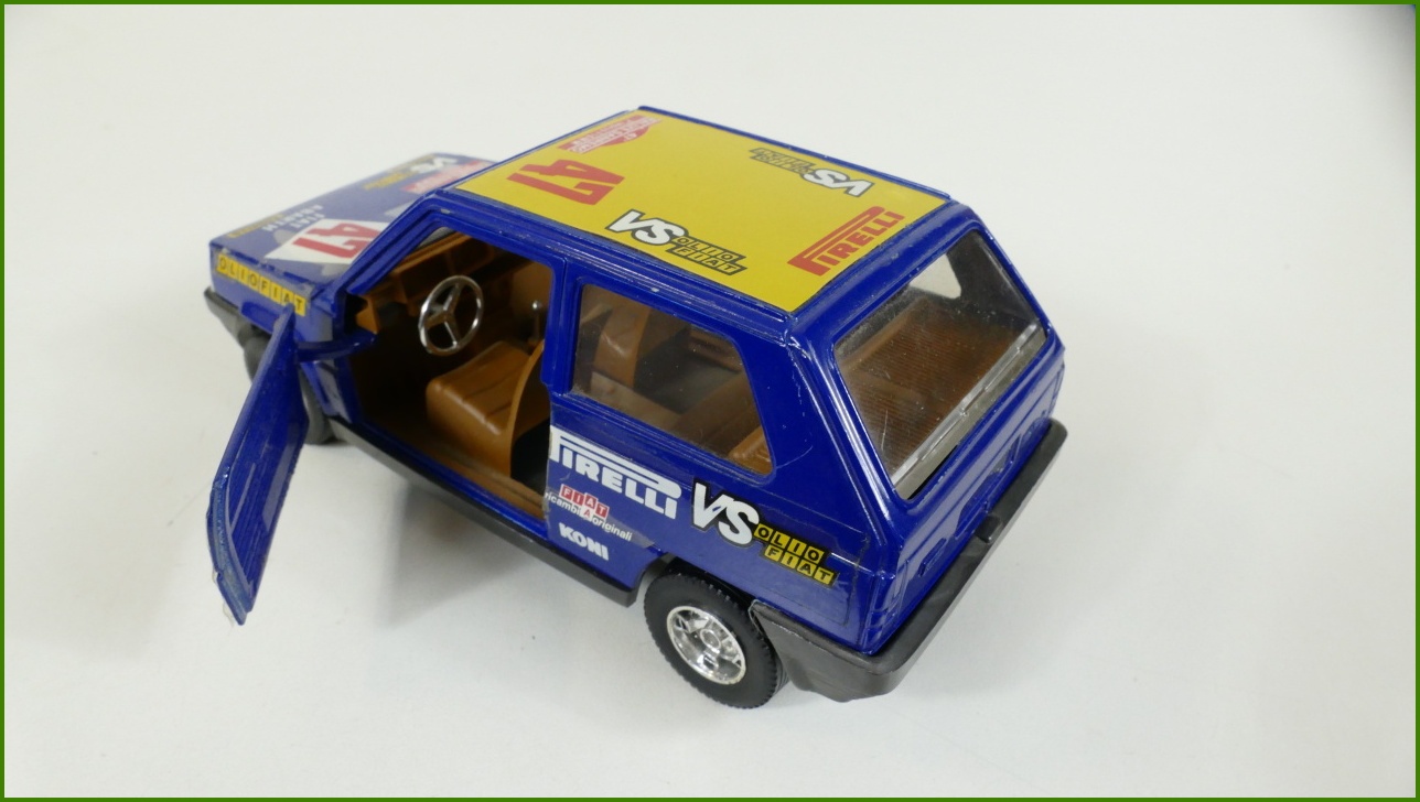 Model Auta Bburago 1:24 - Fiat Panda 45