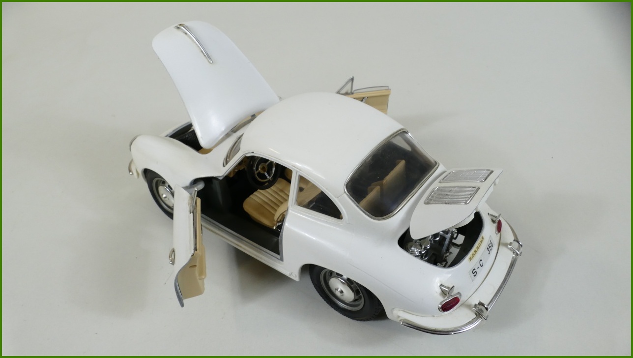 Kovový Model Bburago 1:18 - Porsche 356 B (1961)