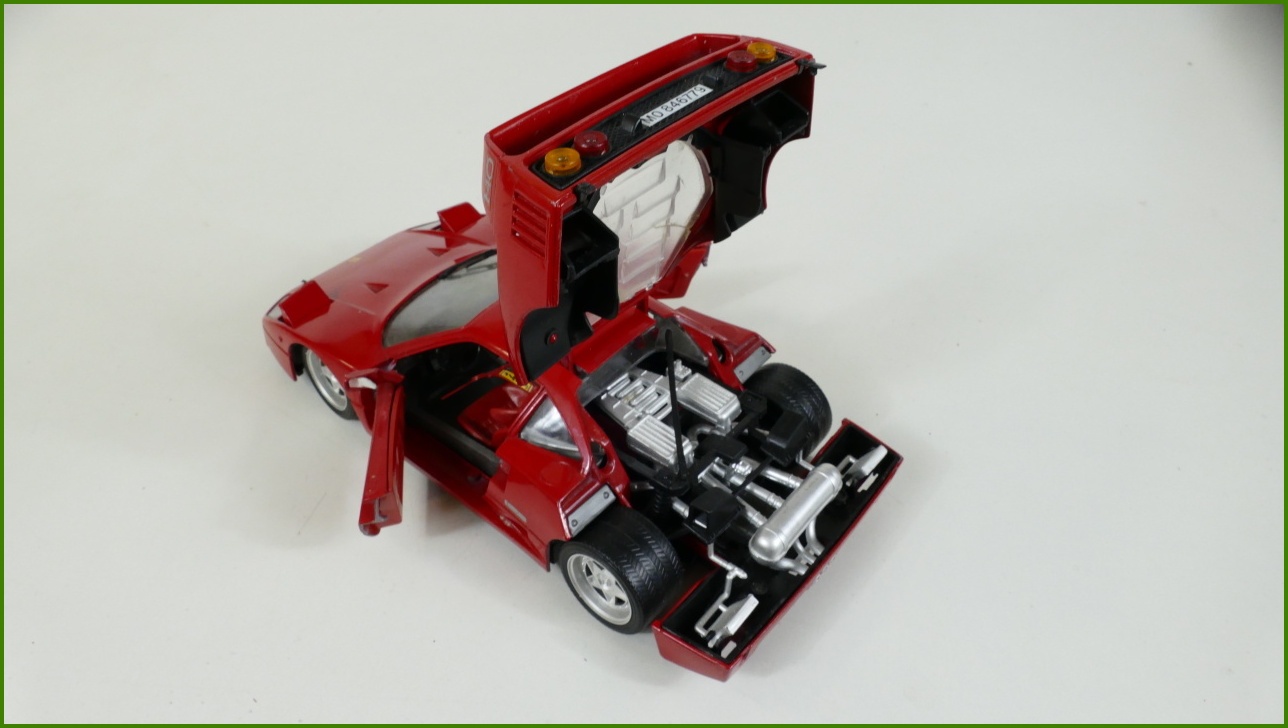 Model Auta Polistil Tonka 1:18 Ferrari F40 - Viz Popis
