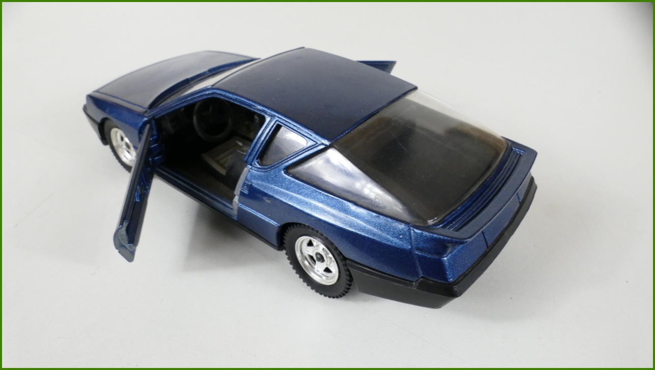 Model Auta Polistil 1:24 - Renault Alpine V6