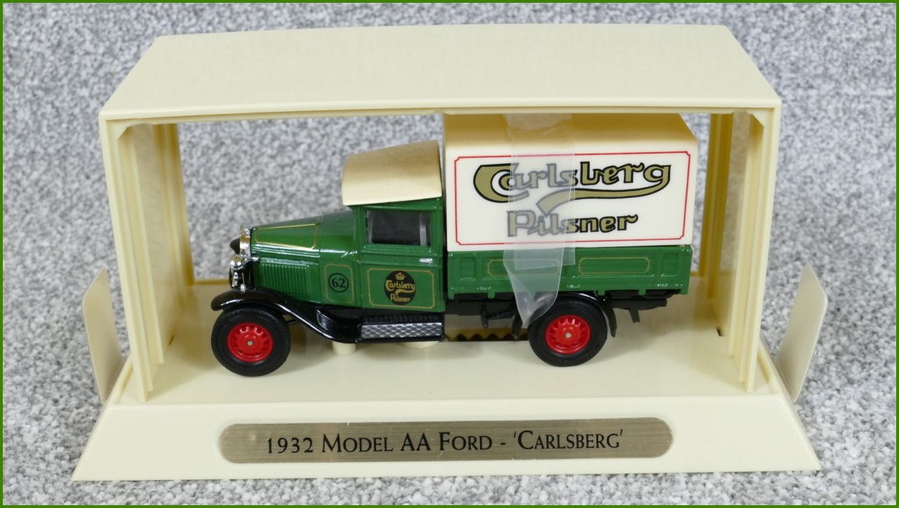Matchbox Autíčko s Krabičkou YGB05 - 1932 Model AA Ford