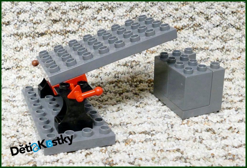 Lego® Duplo® Kostka Rumpál k Hradu Hnědý