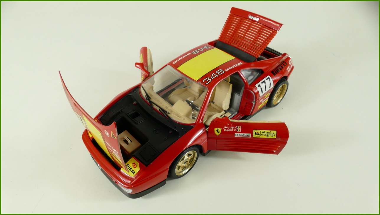 Kovový Model Bburago 1:18 - Ferrari 348 tb Evoluzione (1991) s Krabicí