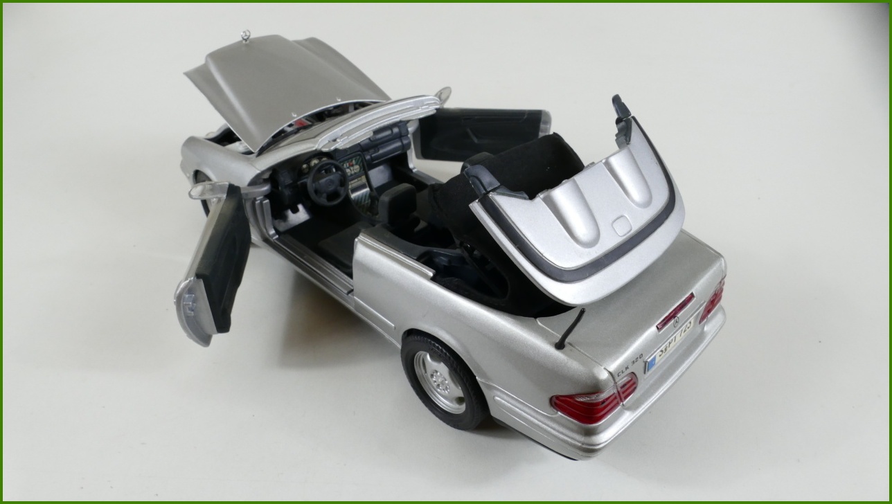 Model Anson 1:18 - Mercedes-Benz CLK