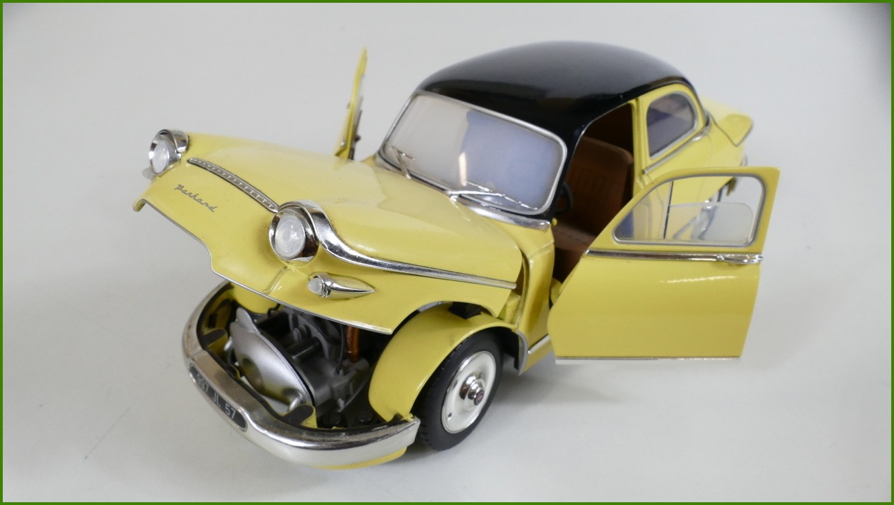 Model Solido 1:18 - Panhard PL17