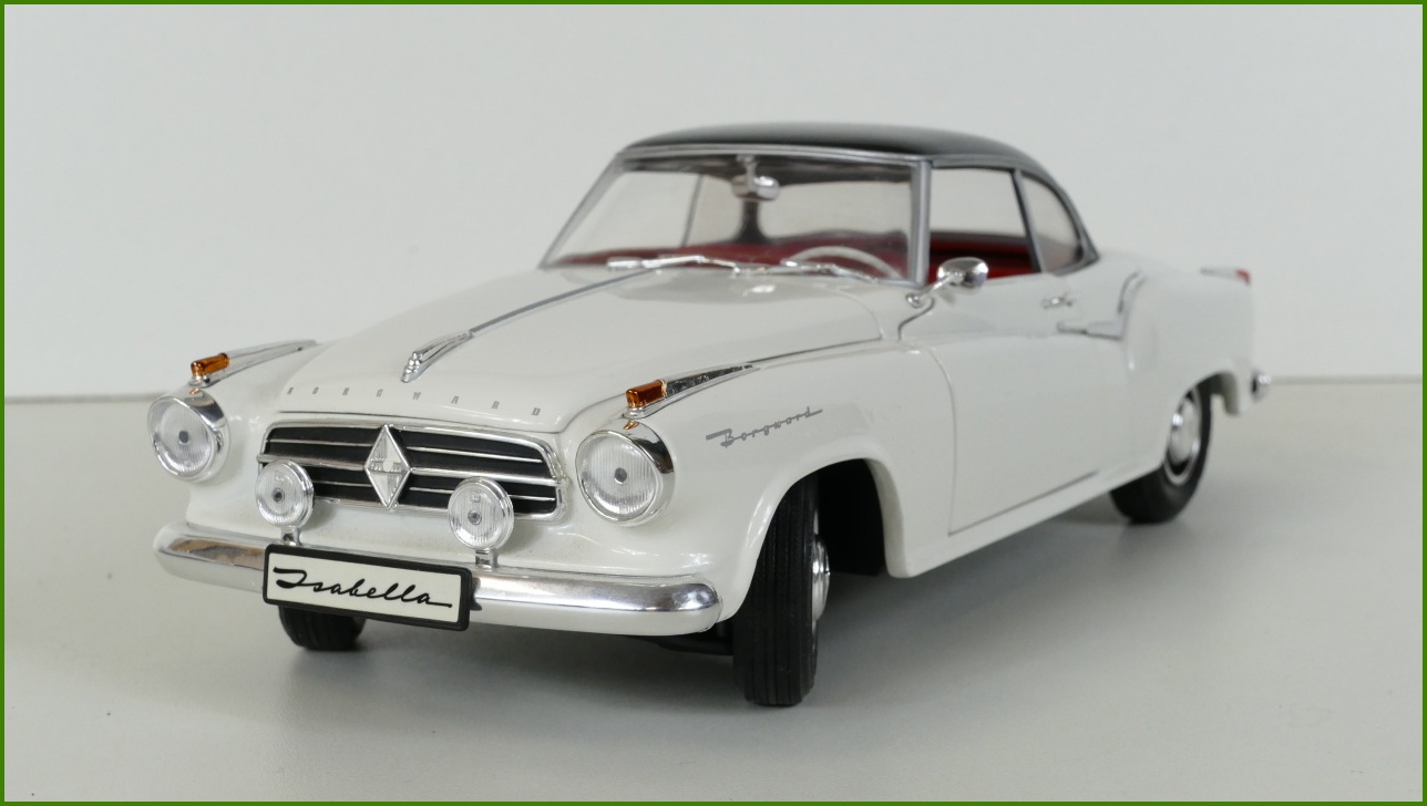 Model Auta Revell 1:18 - Borgward Isabella