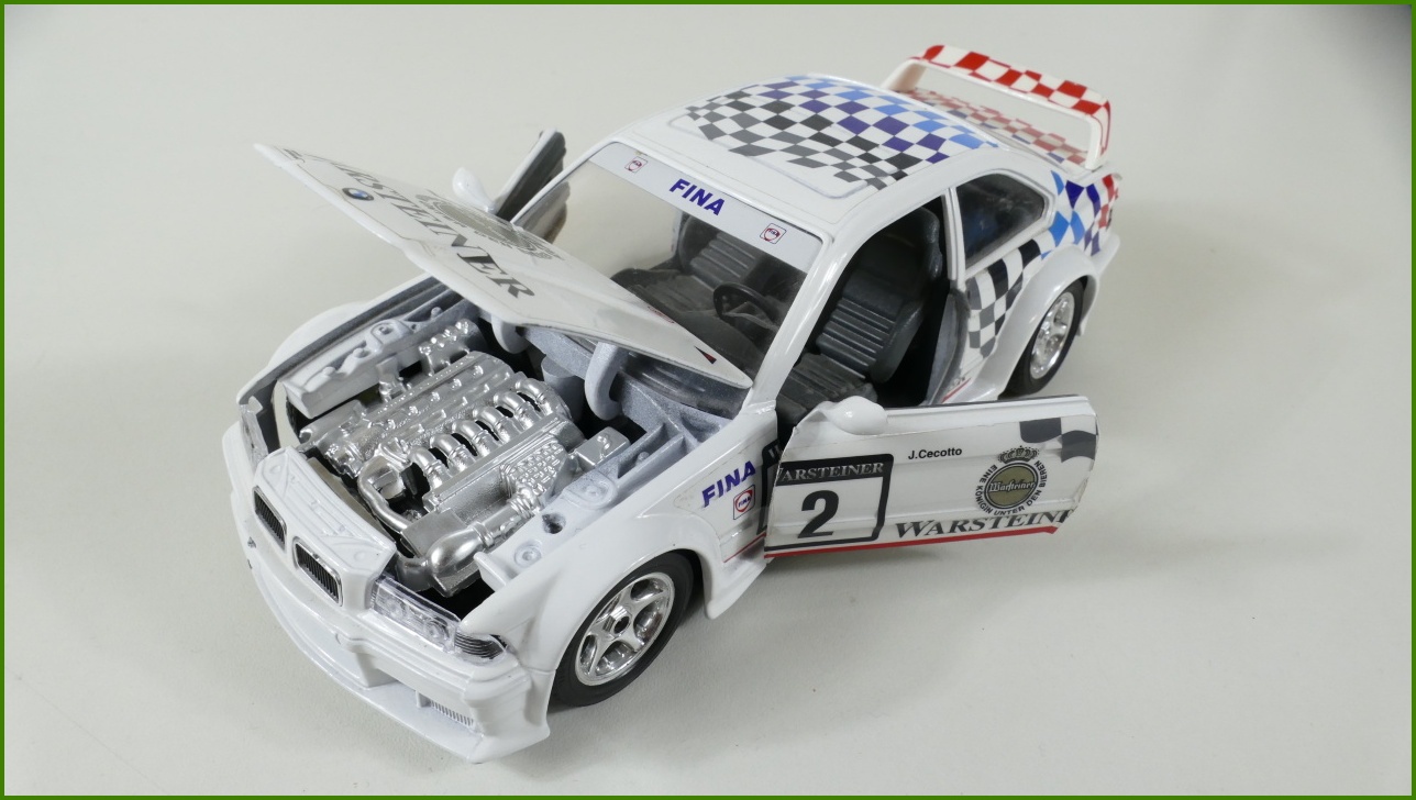 Model Auta Bburago 1:24 - BMW M3