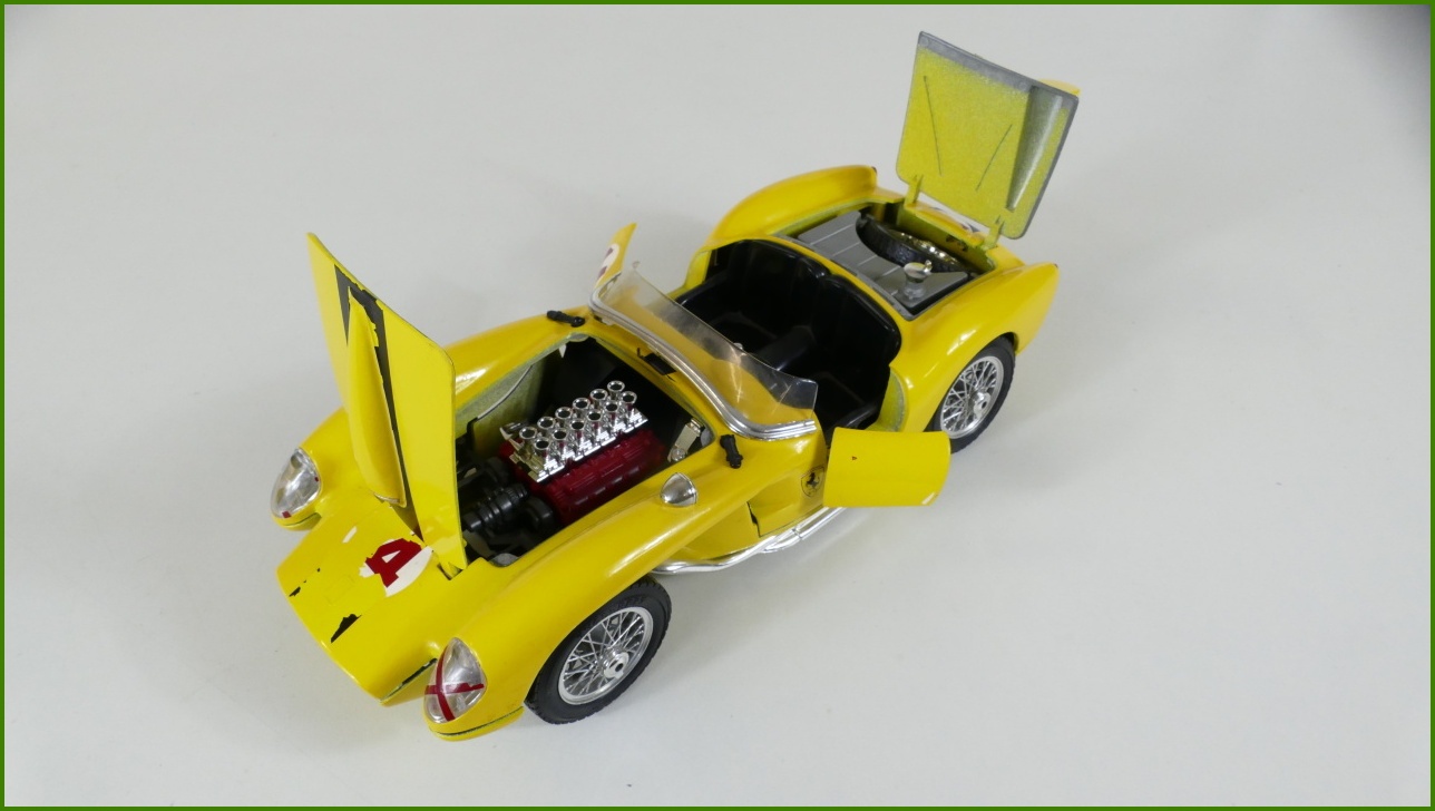 Kovový Model Bburago 1:18 - Ferrari 250 Testa Rossa (1957) - Viz Popis
