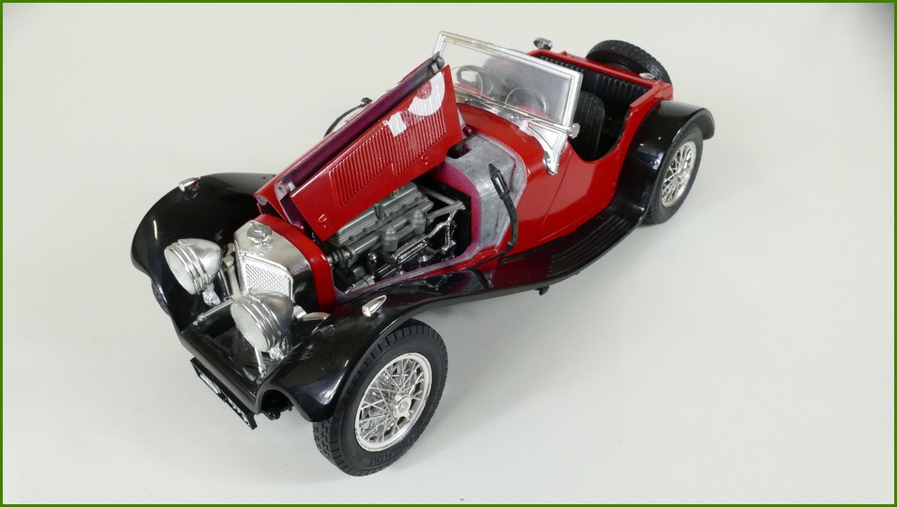 Kovový Model Bburago 1:18 - Jaguar SS 100 (1937) - Viz Popis