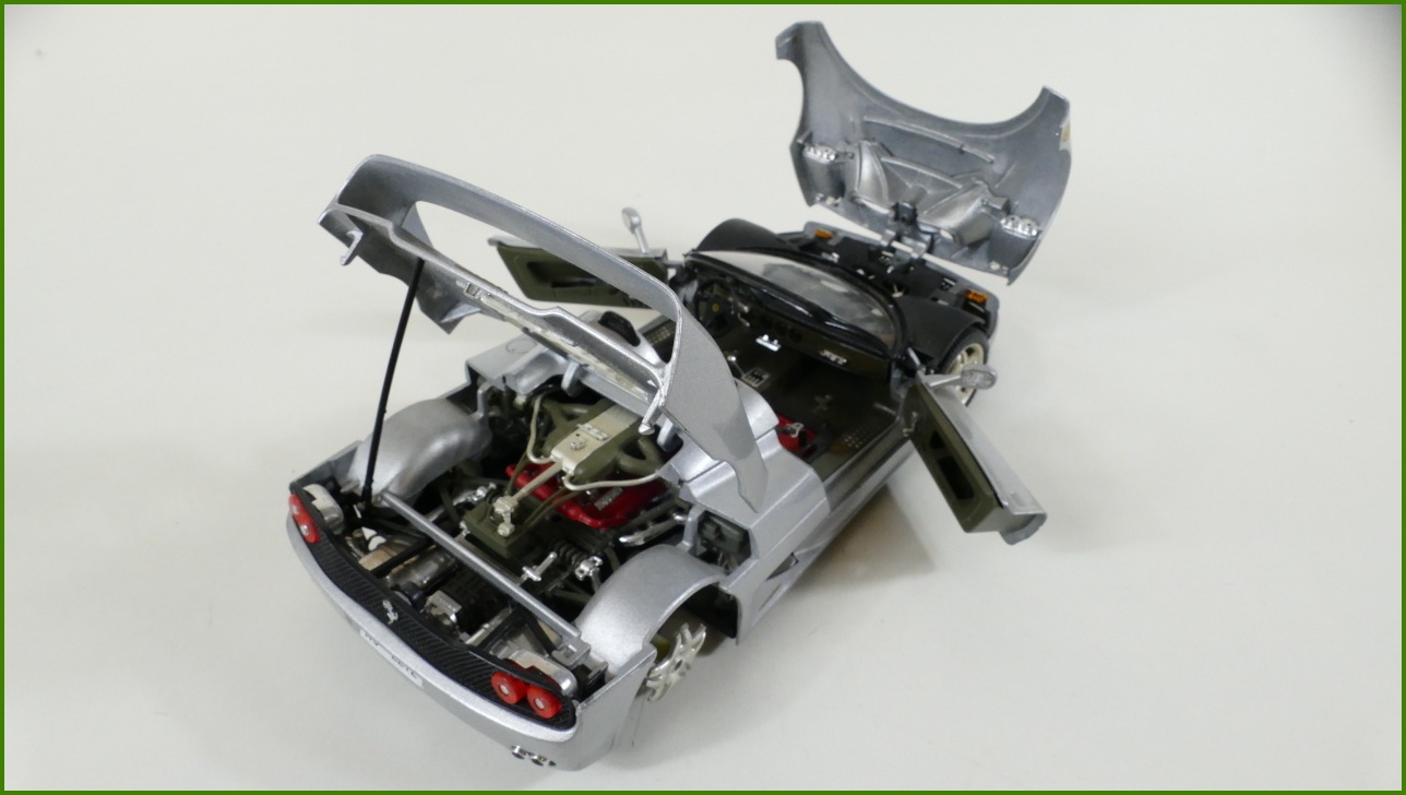 Kovový Model Bburago 1:18 - Ferrari F50 (1995) - Viz Popis