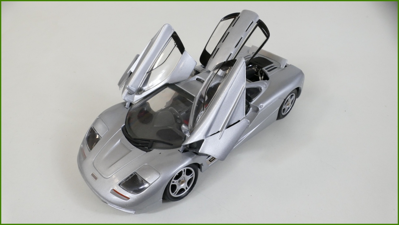 Model Auta Maisto 1:18 McLaren F1 (1993)