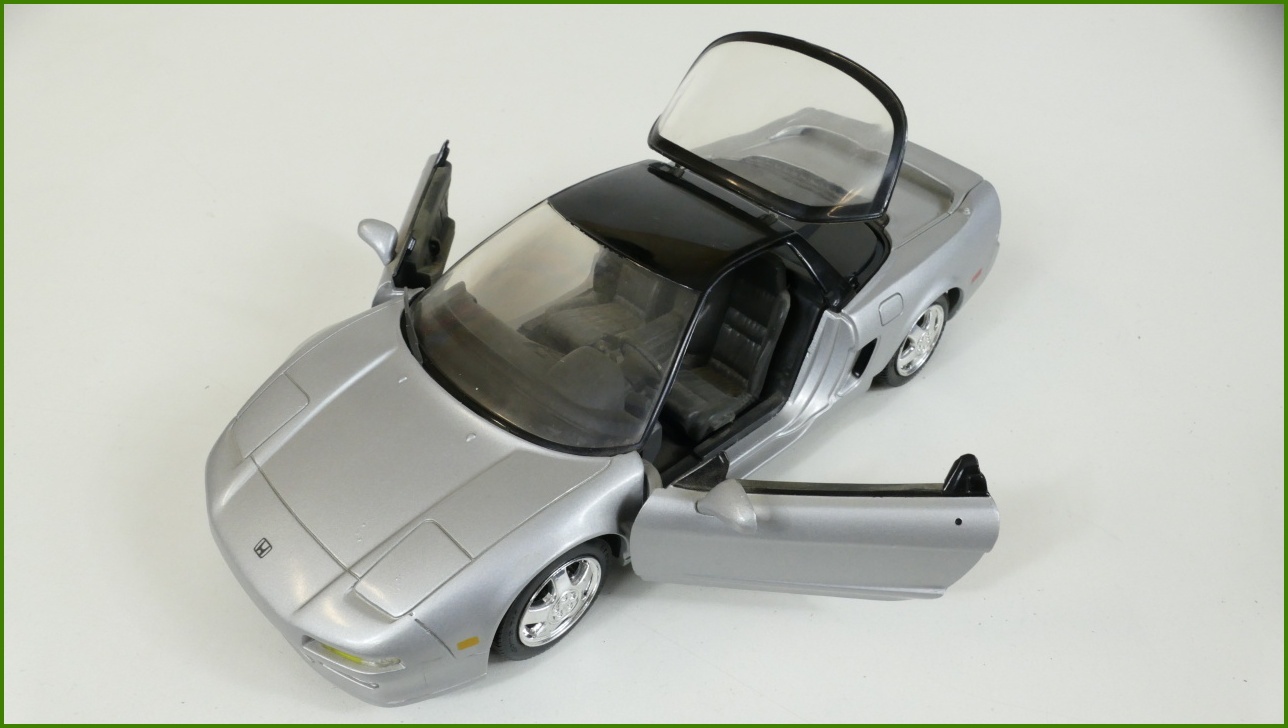 Model Auta Revell 1:18 - Honda NSX