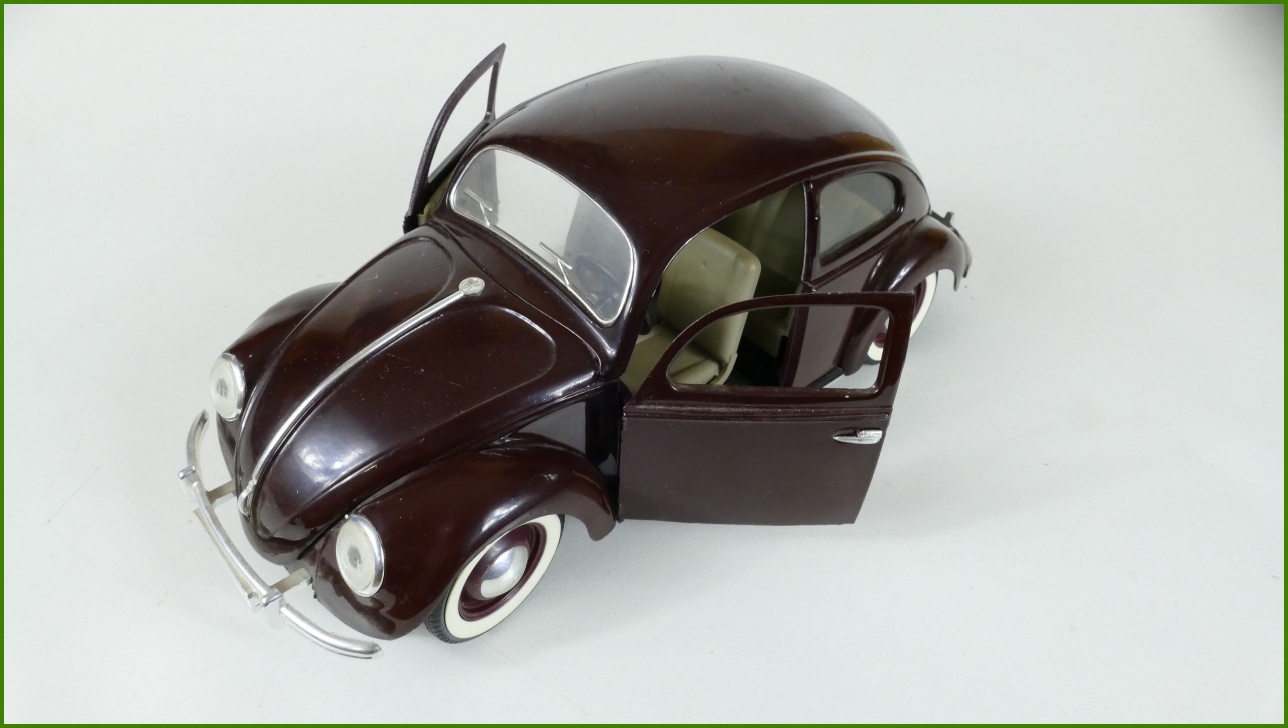 Model Auta Solido 1:17 - Coccinelle VW (1949)