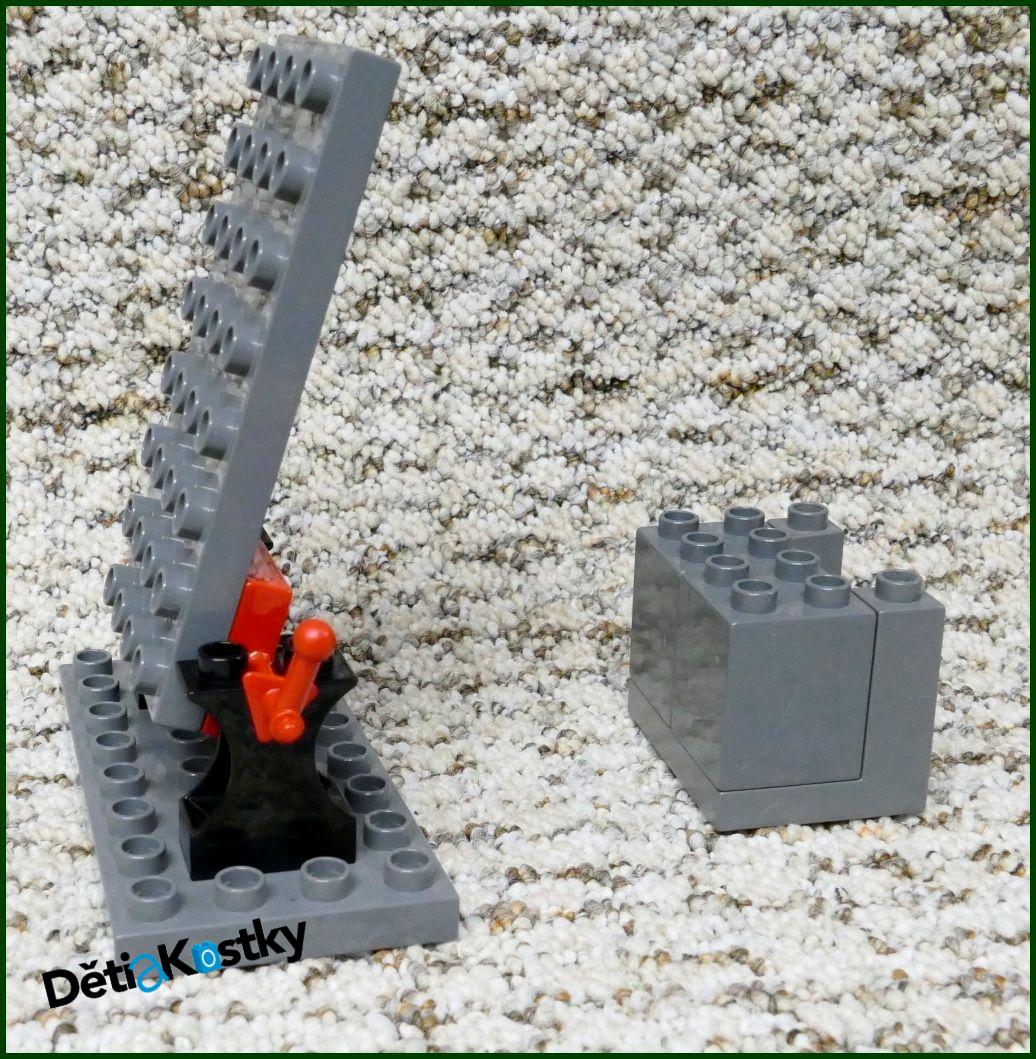 Lego® Duplo® Kostka Rumpál k Hradu Hnědý