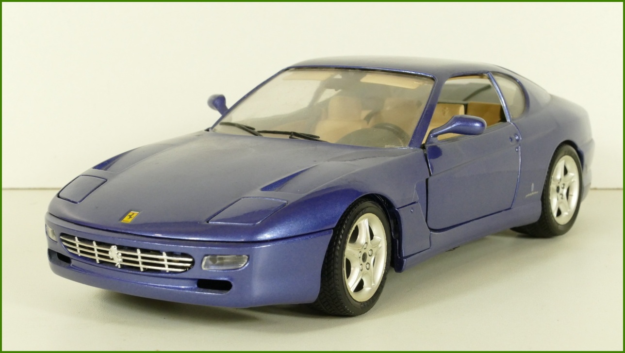 Kovový Model Bburago 1:18 - Ferrari 456 GT (1992)