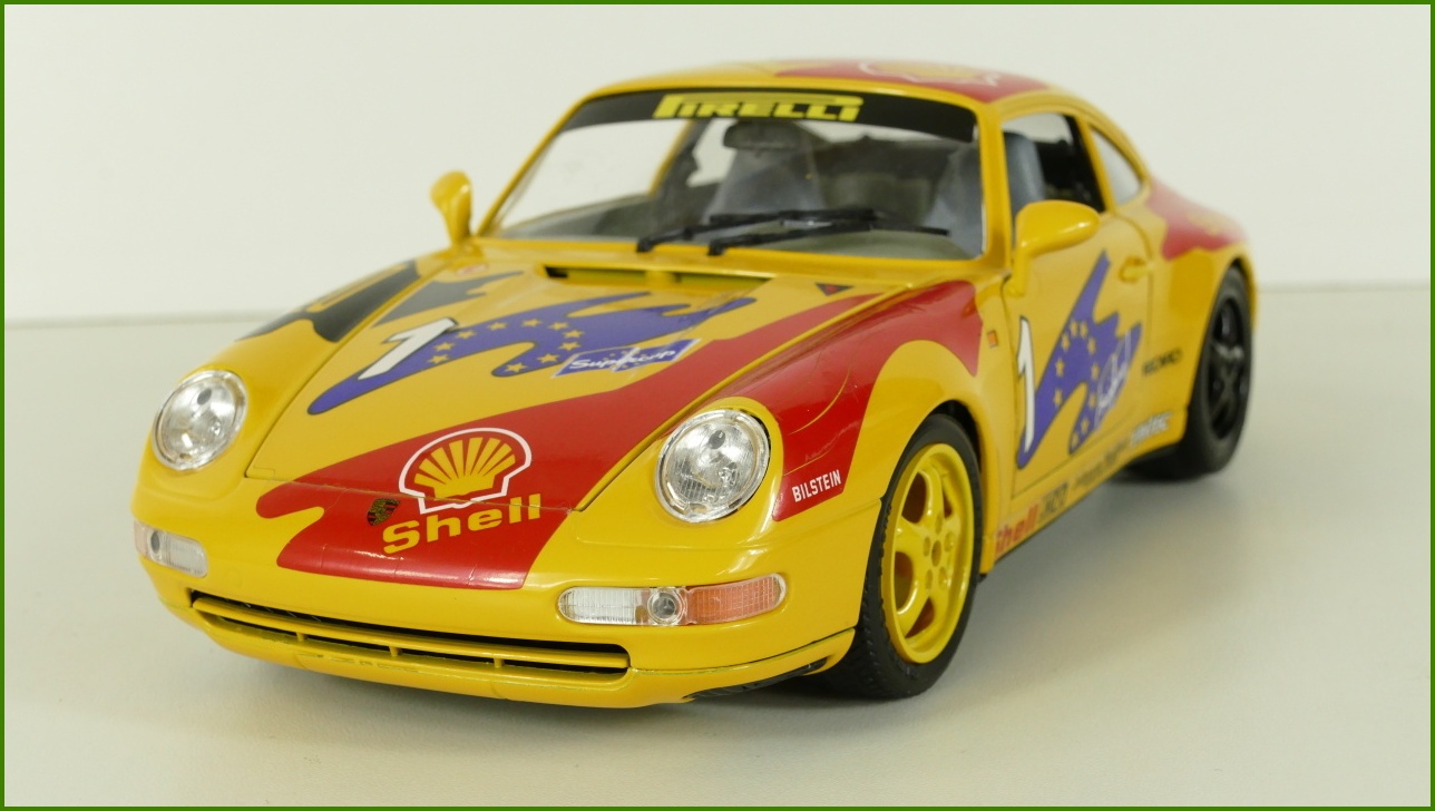 Kovový Model Bburago 1:18 - Porsche 911 Carrera GT (1993) s Krabicí