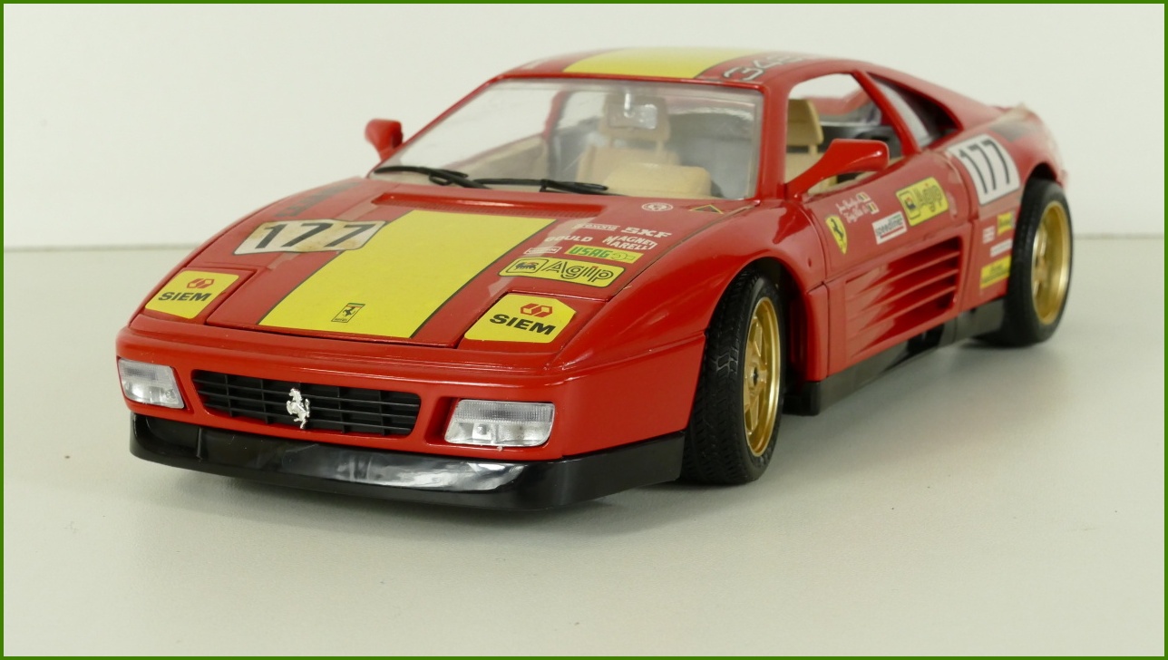 Kovový Model Bburago 1:18 - Ferrari 348 tb Evoluzione (1991) s Krabicí