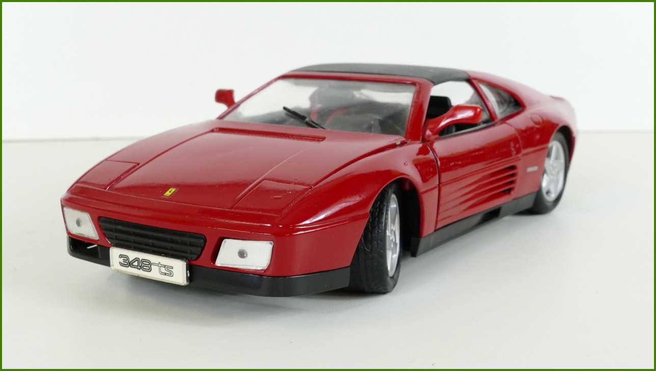 Model Maisto 1:18 - Ferrari 348 ts