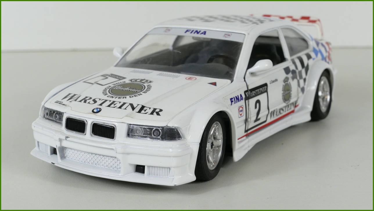 Model Auta Bburago 1:24 - BMW M3