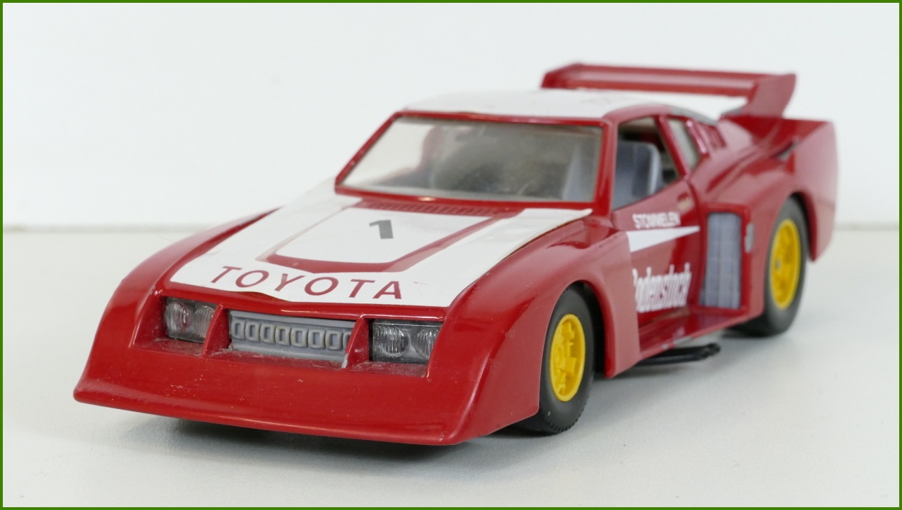 Model Auta Bburago 1:24 - Toyota Celica