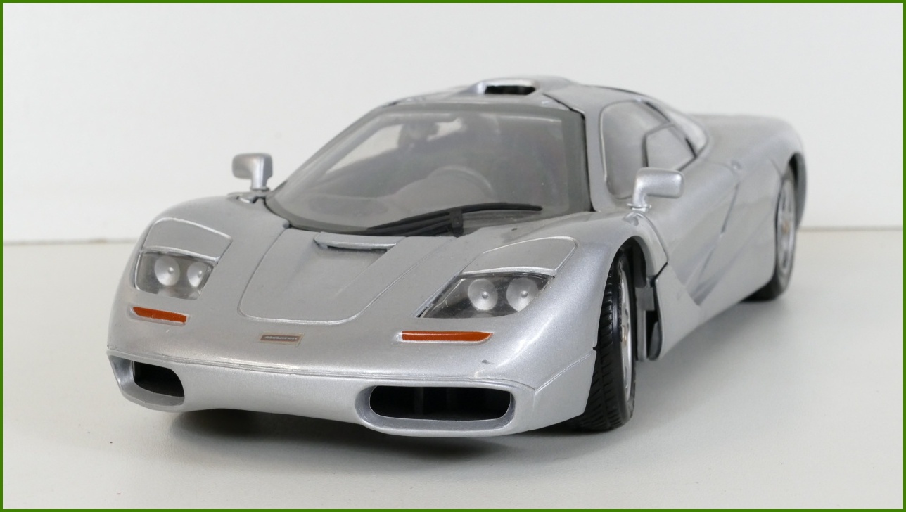 Model Auta Maisto 1:18 McLaren F1 (1993)