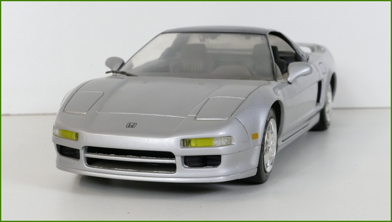 Model Auta Revell 1:18 - Honda NSX