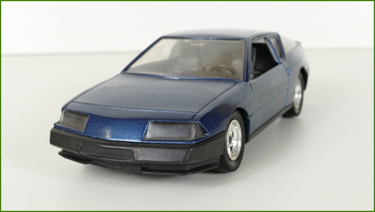 Model Auta Polistil 1:24 - Renault Alpine V6