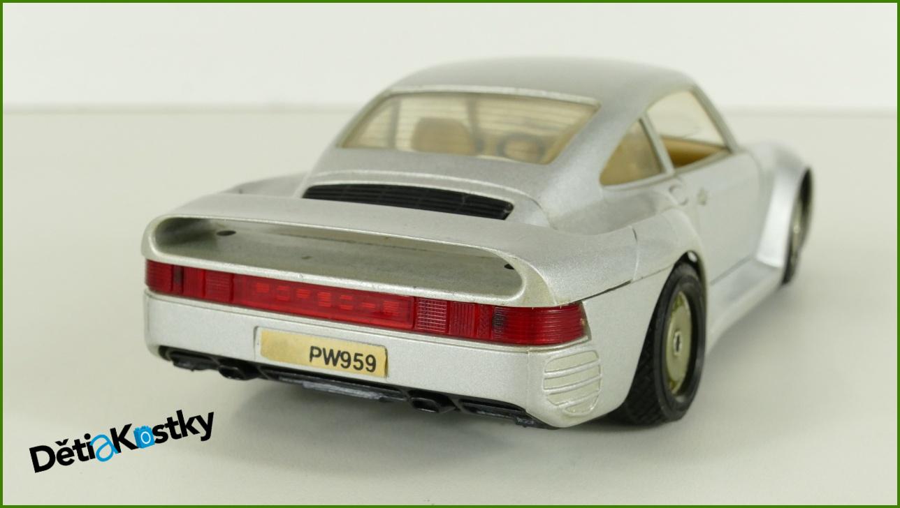 Model Auta Bburago 1:24 - Porsche 959