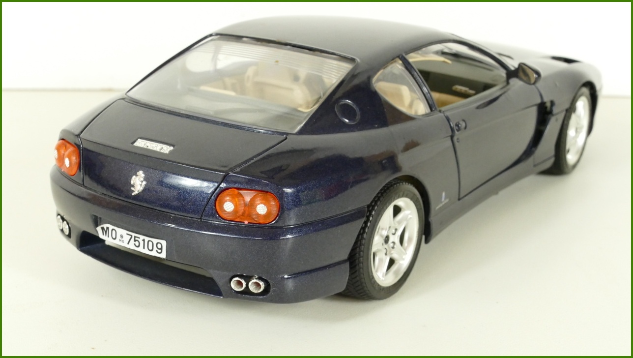 Kovový Model Bburago 1:18 - Ferrari 456 GT - (1992) - Viz Popis