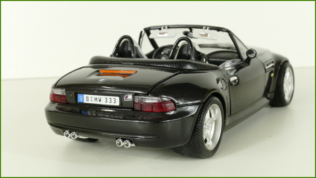 Kovový Model Bburago 1:18 - BMW M Roadster - Viz Popis s Krabicí