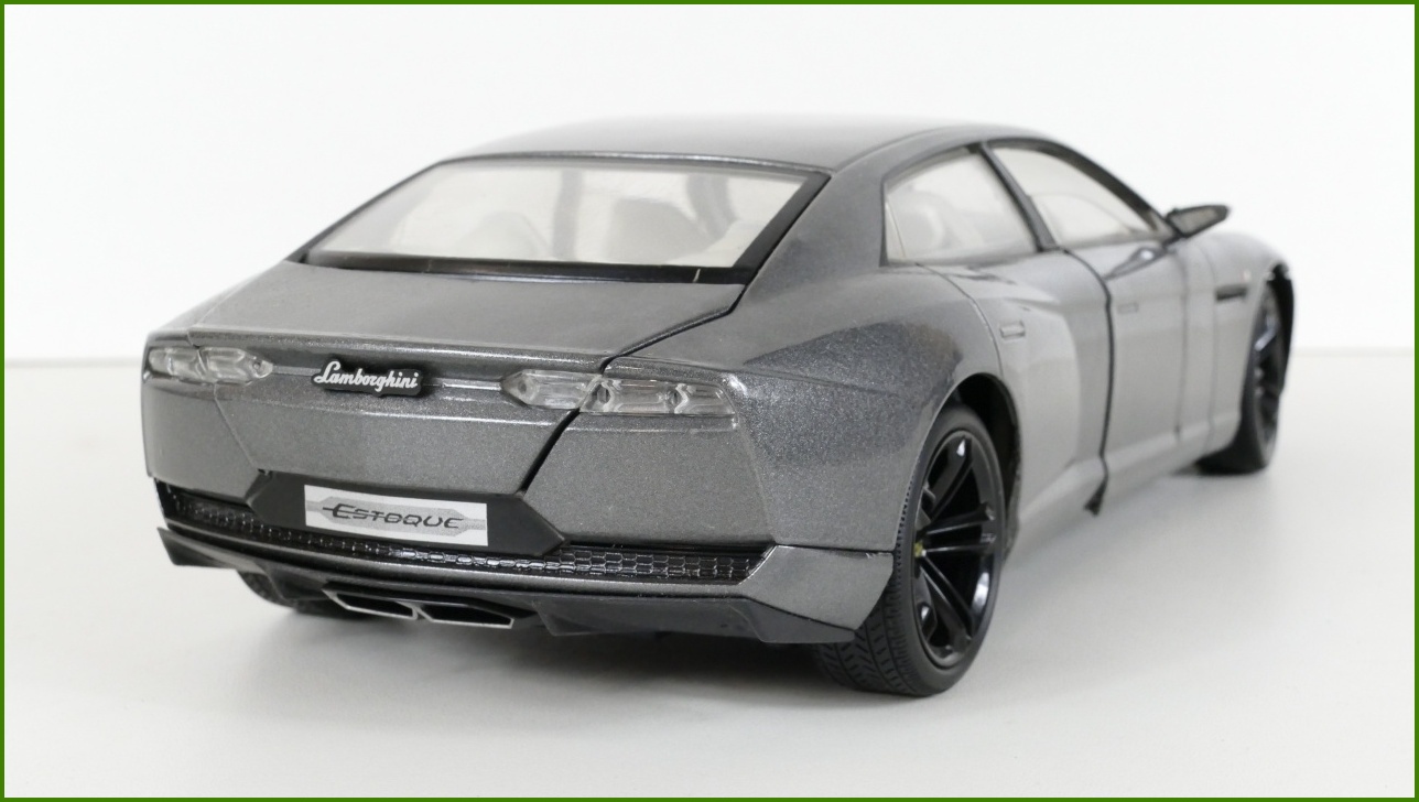 Model Mondo Motors 1:18 - Lamborghini Estoque - Viz Popis