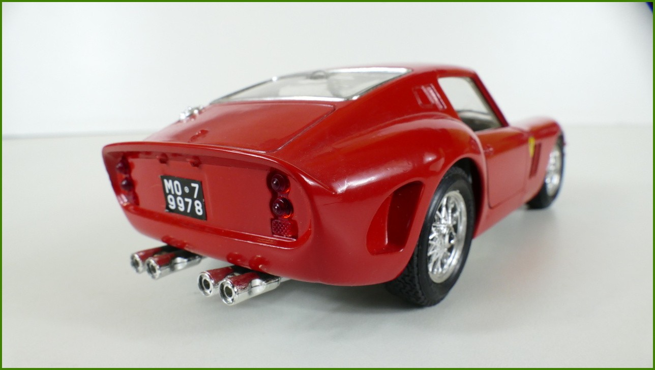 Model Auta Bburago 1:24 - Ferrari 250 GTO (1962)