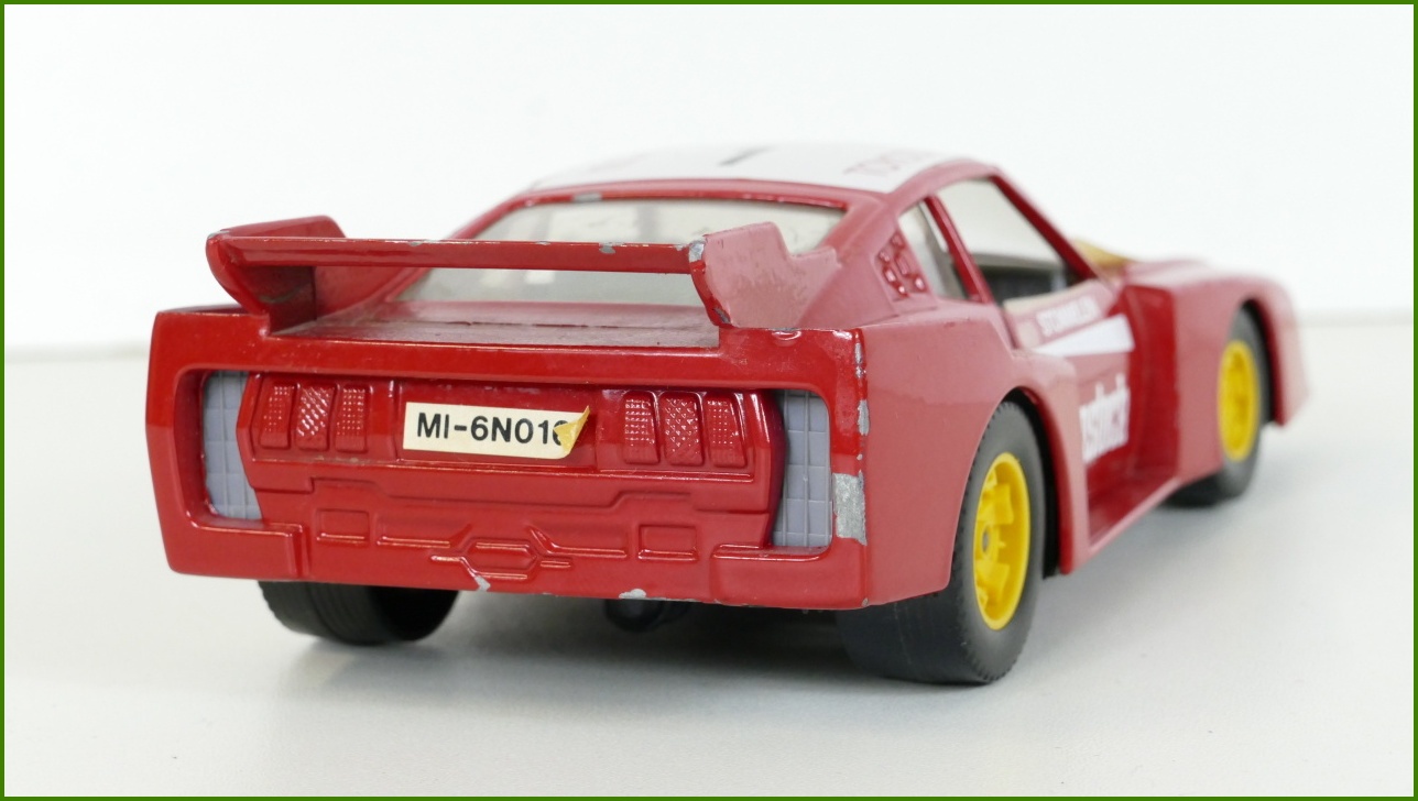 Model Auta Bburago 1:24 - Toyota Celica