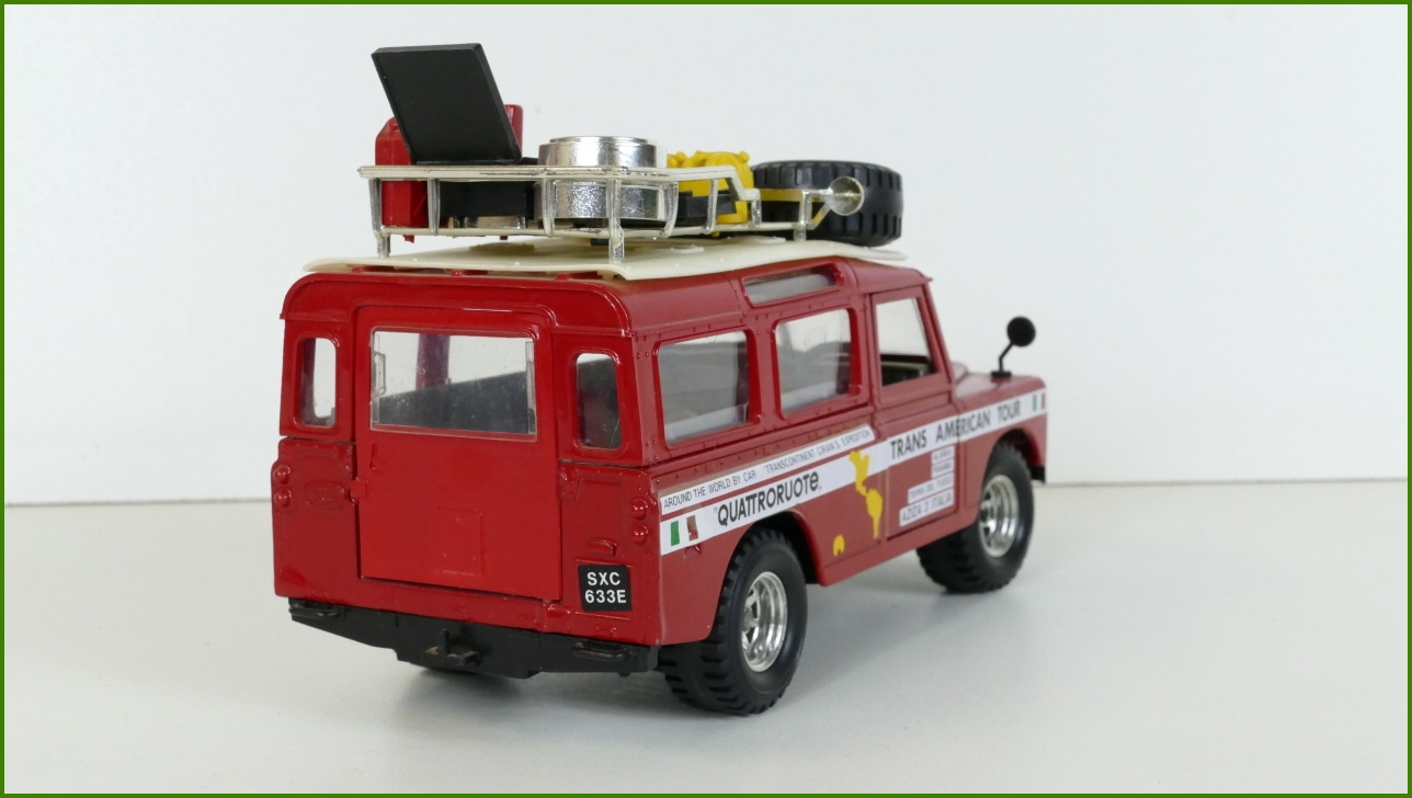 Model Auta Bburago 1:24 - Land Rover