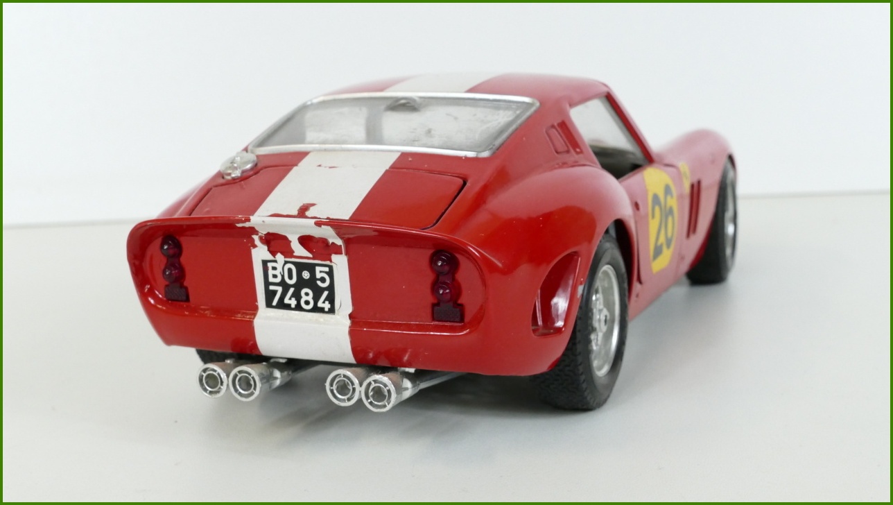Kovový Model Bburago 1:18 - Ferrari GTO (1962) - Viz Popis