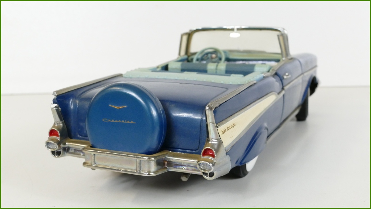 Model Auta ERTL 1:18 ´57 Chevrolet Bel Air - Viz Popis